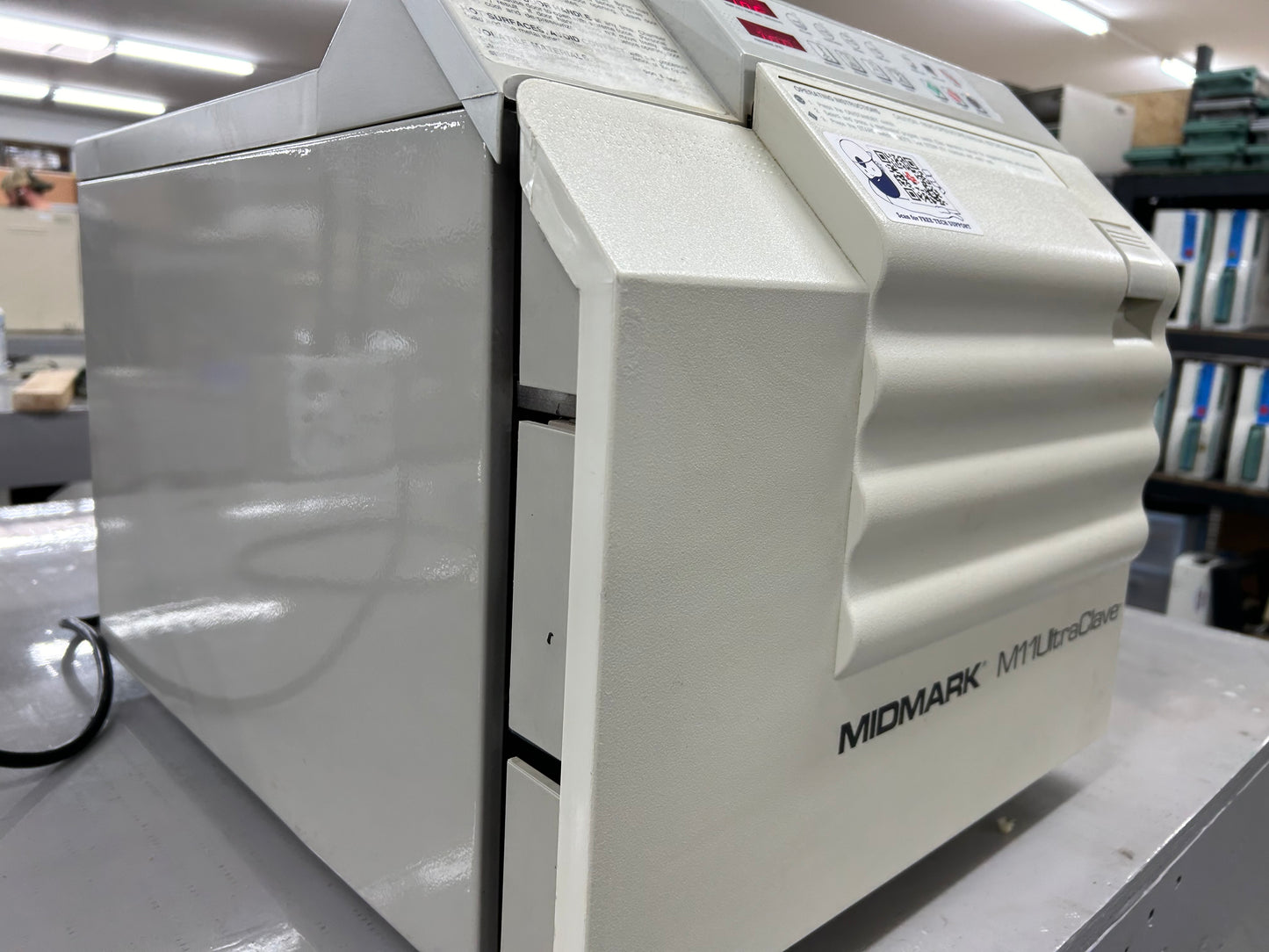 Refurbished Midmark M11 Autoclave with 6-Month Warranty - AUTOCLAVEGUYS